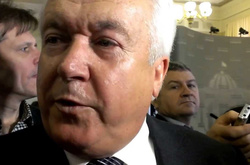 Суд дозволив заочне розслідування щодо екс-регіонала Олійника