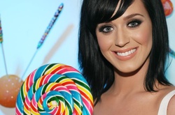 Кэти Перри приобрела роскошный особняк за $19 миллионов