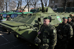 Кабмін вніс у Раду законопроект про нові військові звання
