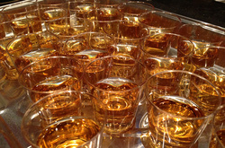 Нардеп: очільник московської церкви презентував високопосадовцям пляшку віскі до Паски