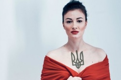 Відома співачка розповіла, як бойовики хотіли її викрасти на Донбасі 