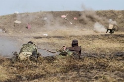  На донецькому напрямі бойовики здійснили 10 обстрілів позицій сил АТО, на маріупольському &ndash; 17 