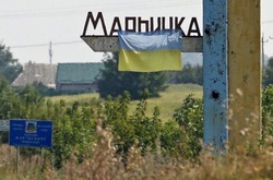 У черзі в пунктах пропуску у зоні АТО зібралося понад 300 автівок