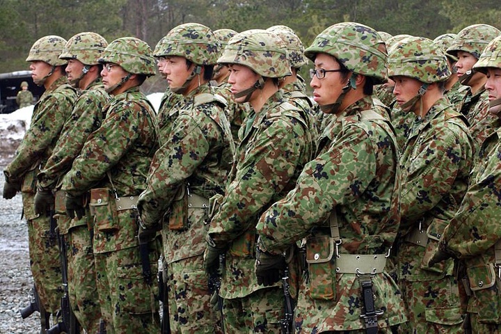 Японія готується розгортати війська через ядерну загрозу з КНДР