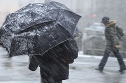 По всій території України оголошено штормове попередження