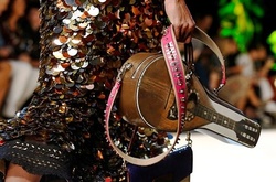 12 деталей, на которые нужно обращать внимание, чтобы блестяще разбираться в моде 