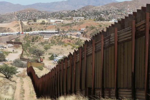 Вартість будівництва стіни на кордоні США та Мексики може зрости до $66,9 млрд
