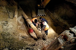 Водогін на вулиці Борщагівській реконструюють за кошти місцевого бюджету