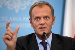 Туск прокоментував свій допит у прокуратурі Варшави