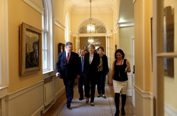 Прем’єр Британії запевнила Порошенка в підтримці України