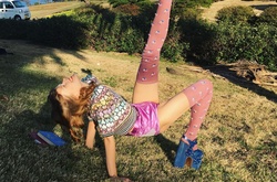 Украинская модель снялась в яркой фотосессии для японского Elle