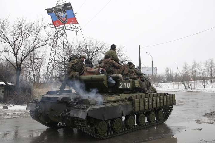 Бойовики з танків обстріляли опорний пункт біля Авдіївки: двоє бійців АТО загинули