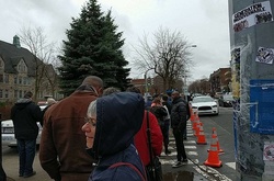 Черга на дільниці