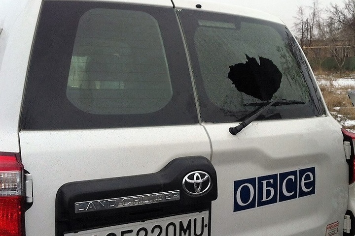Російські ЗМІ: при підриві автомобіля ОБСЄ загинув американець
