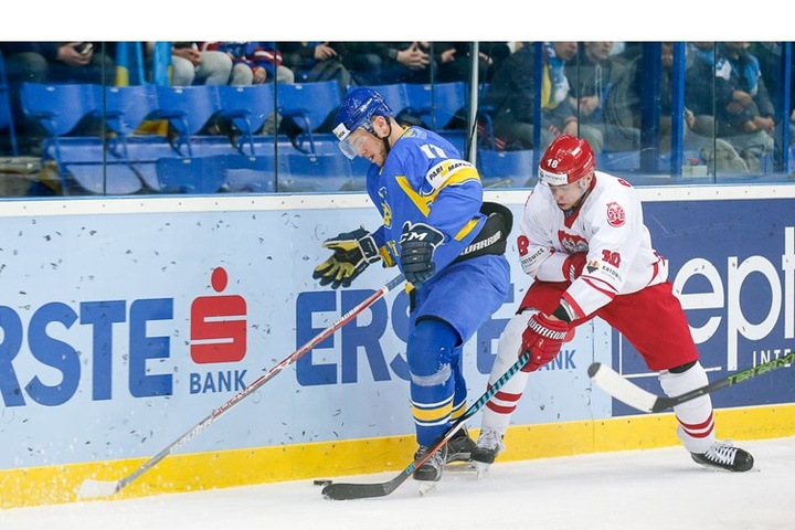 Збірна України з хокею програла другий матч на домашньому чемпіонаті світу 