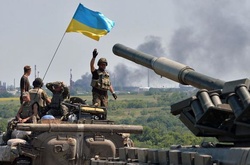 На третьому році війни Україна скоротила військові витрати &ndash; SIPRI