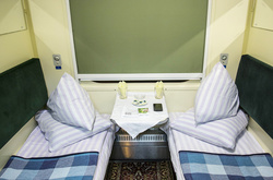 У Гройсмана візьмуться за заміну подушок та ковдр у поїздах