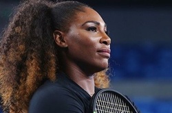 35-летняя беременная Серена Уильямс поделилась снимком в бикини