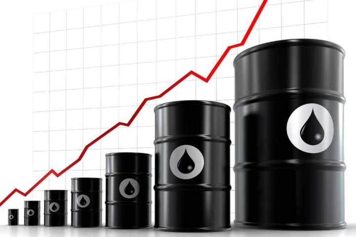 Нафта дорожчає на фоні очікування оцінок від Американського інституту нафти