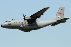 Літак CN-235 ВМС Туреччини