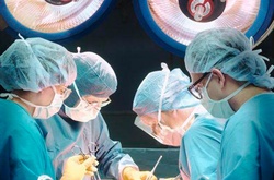 На Львівщині двоє людей померли після «екстремальної» пересадки нирки у Пакистані