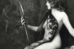 «Девушки Зигфелда»: как выглядели самые сексапильные актрисы Бродвея 1920-х годов