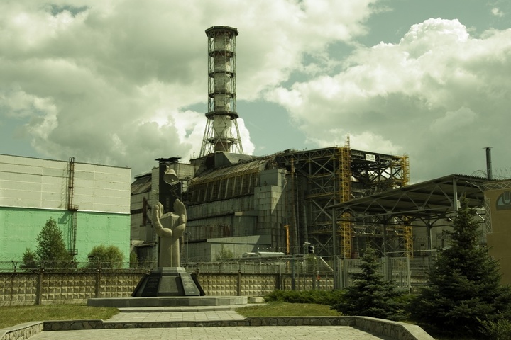 Міністри вшанували пам'ять загиблих внаслідок Чорнобильської катастрофи