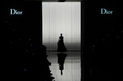 Louis Vuitton покупает Christian Dior Couture за $13 миллиардов