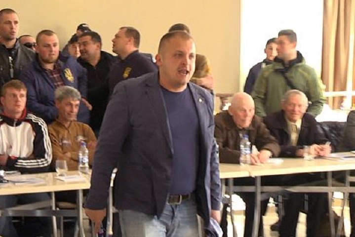 Соратники Медведчука тягнуть до суду мера Конотопа «за дебош»