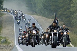 МЗС Польщі дозволило путінським «Нічним вовкам» проїзд країною 