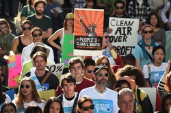 У США протестують проти політики Трампа щодо клімату