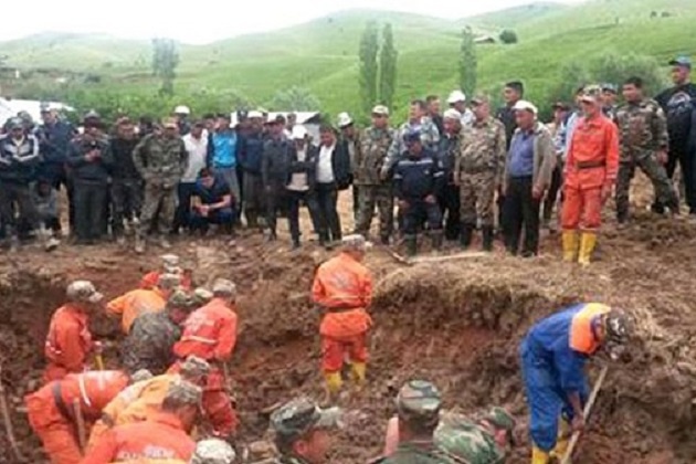 У Киргизстані оголошено день жалоби за загиблими в результаті зсуву