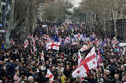 У Грузії опозиція закликає 2 травня вийти на мітинги 
