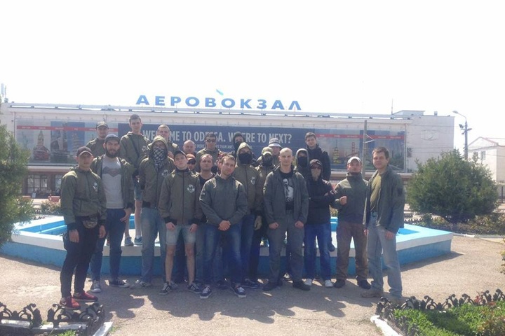Націоналісти зустрічали в аеропорту Одеси Новинського, але він скасував рейс 