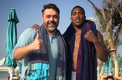 Телеведущий Алексей Дивеев-Церковный поздравил Энтони Джошуа с победой