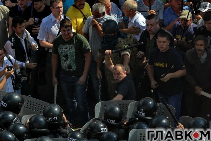 Суд продовжив слухання справи про бійню під Радою 31 серпня 2015-го