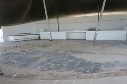 Пісок та зруйновані декорації. Що залишилося від фестивалю «KaZaнтип» в окупованому Криму