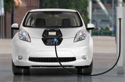 Електромобіль Nissan LEAF