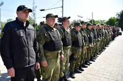  Загалом на вулиці міст та селищ вийде 550 нарядів 