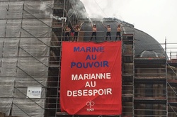 Активістки Femen протестували проти Ле Пен у Франції