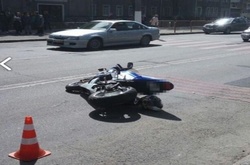 На Хмельниччині мотоцикл врізався в легковик, двоє людей загинули