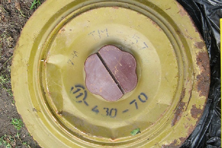 В Одесі у сміттєвому контейнері знайшли міну часів Другої світової