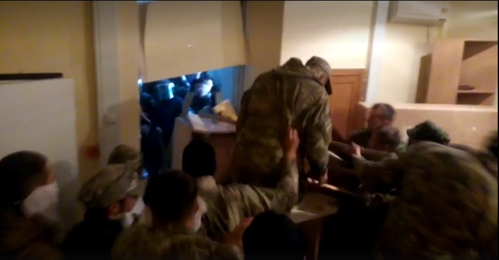 З’явилося відео штурму штабу ОУН у Києві