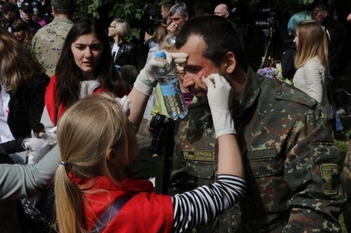 <span>Масова бійка у Дніпрі</span> - Події у Дніпрі. Арештовувати треба не лише тітушок