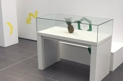 Ананас, оставленный на выставке в Шотландии, приняли за произведение искусства