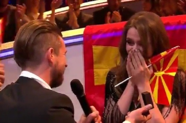 «Євробачення-2017»: Учасниці від Македонії зробили пропозицію руки і серця
