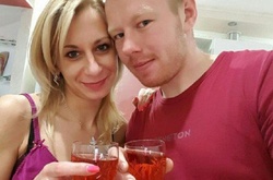 Українського футболіста звинувачують в тому, що він викинув дівчину з вікна 9-го поверху