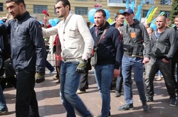 Заворушення у Дніпрі 9 травня: прокуратура повідомила про підозру вже вісьмом особам