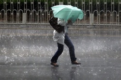 Циклон з дощами рухається в Україну