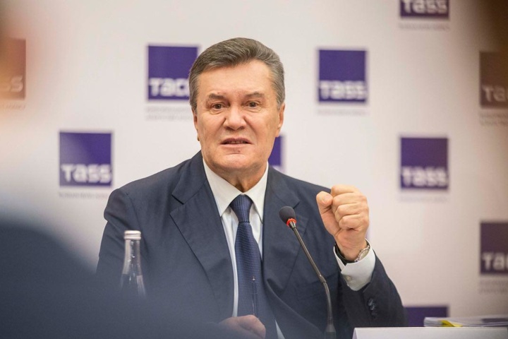 Янукович хоче допитати Порошенка і Яценюка